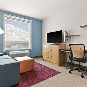 One-Bedroom King Suite